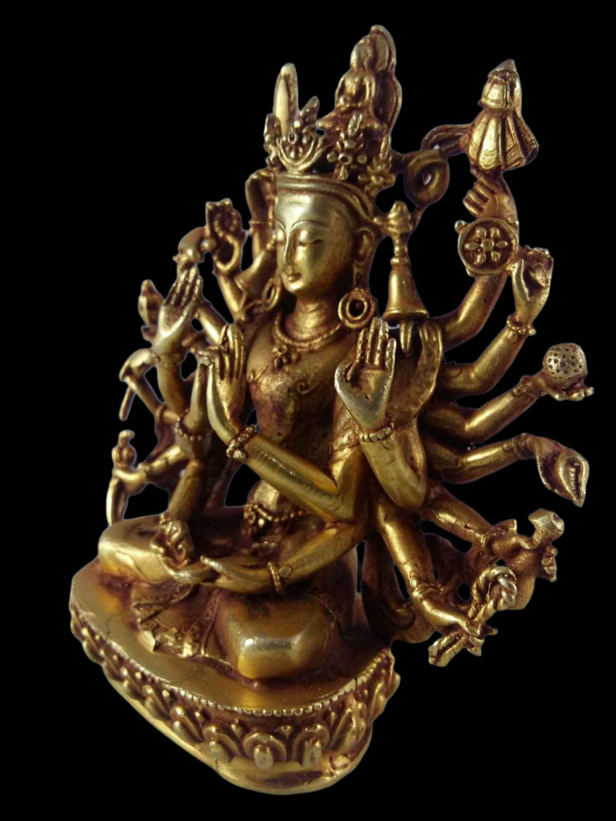 Gold-Plated Chundi (Cundi) Statue – The Embodiment of Divine Protection & Spiritual Power